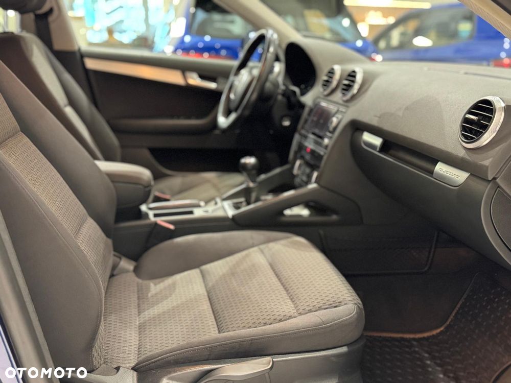 Audi A3 Sportback 2.0 TDI DPF Quattro Ambition - 25