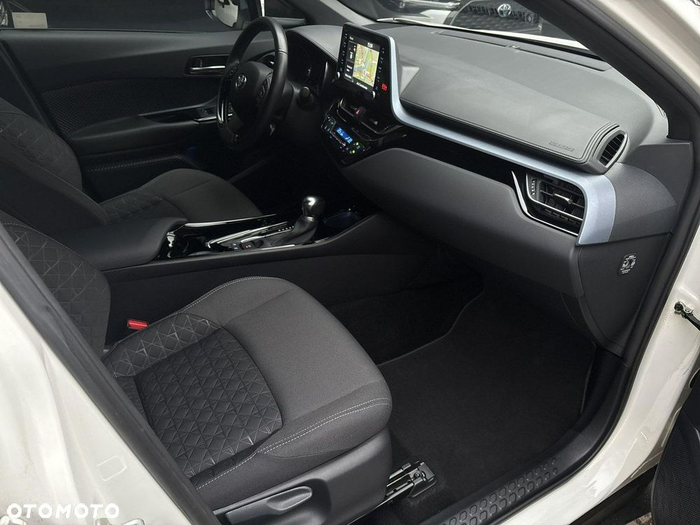 Toyota C-HR 1.8 Hybrid GPF Style - 13