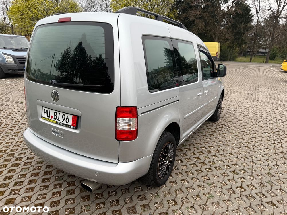 Volkswagen Caddy 1.6 Life Family (7-Si.) - 4