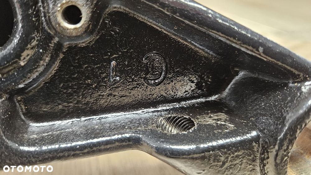 Półka Dolna Zawieszenia Yamaha BW'S / MBK Booster   4VU-F3340-10 - 3