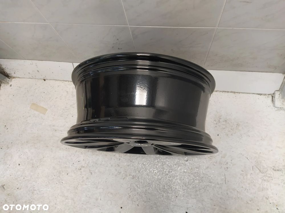 LAND ROVER DISCOVERY L319 RANGE ROVER SPORT L320 / L494 VOGUE L322 / L405  8.5X20 ORYGINALNE FELGI ALUMINIOWE R20 ET47 5X120 DEKIELKI ORYGINAŁ - 21