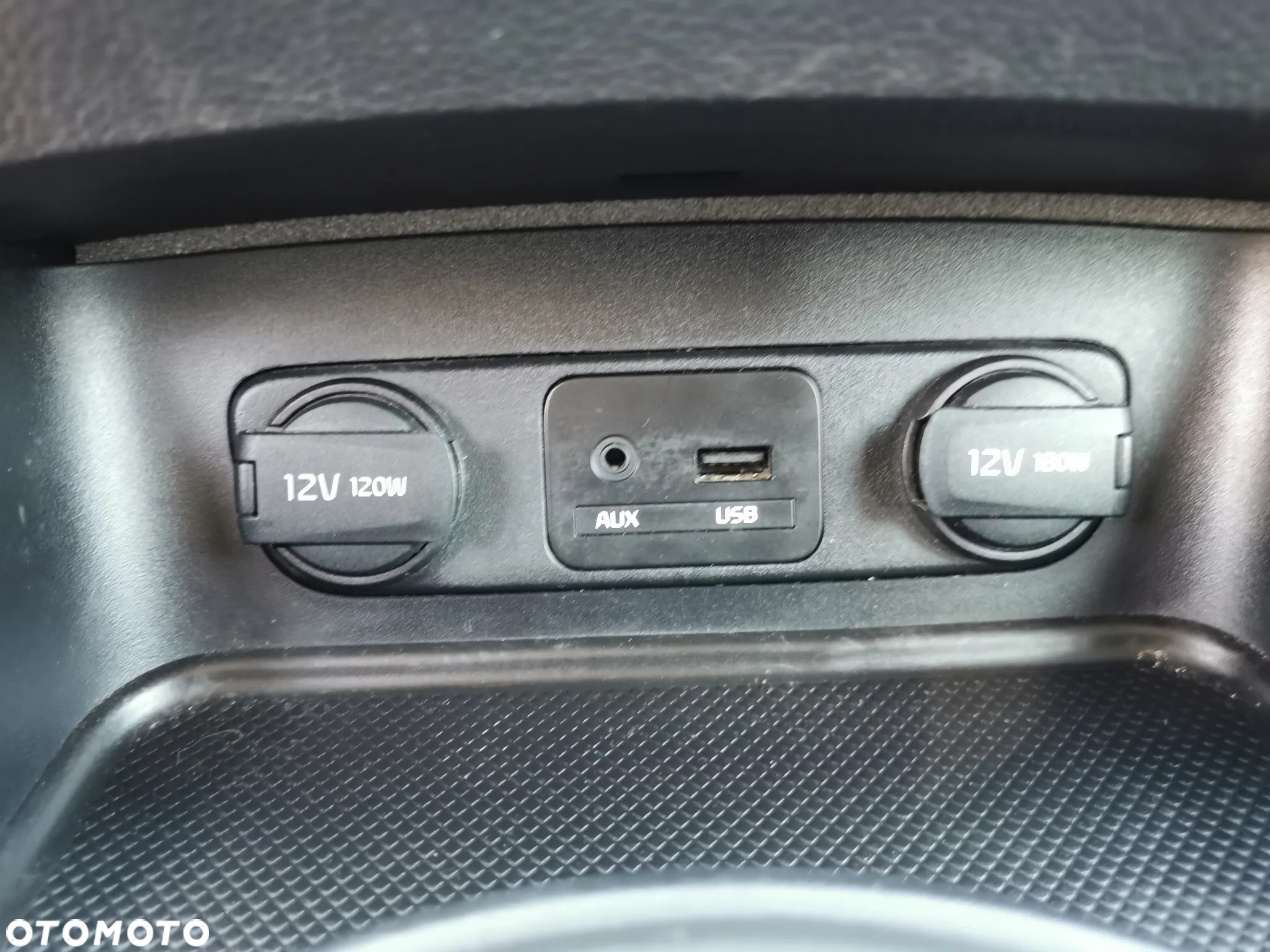 Kia Sportage 1.6 GDI L 2WD - 27