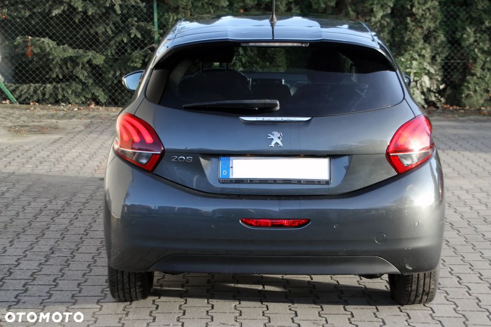 Peugeot 208 1.6 BlueHDi Allure S&S - 6