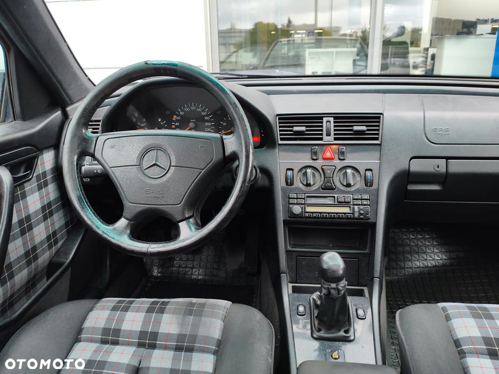 Mercedes-Benz Klasa C - 9