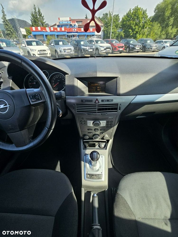 Opel Astra 1.6 Essentia Easytronic - 14