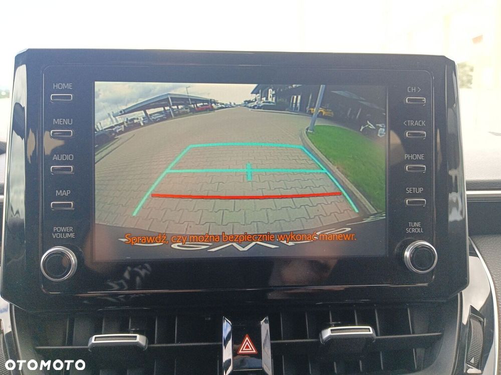 Toyota Corolla 2.0 Hybrid Comfort - 18