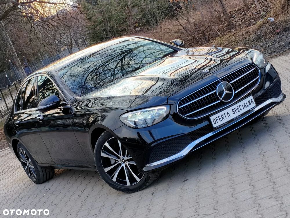 Mercedes-Benz Klasa E 300 4Matic 9G-TRONIC - 2