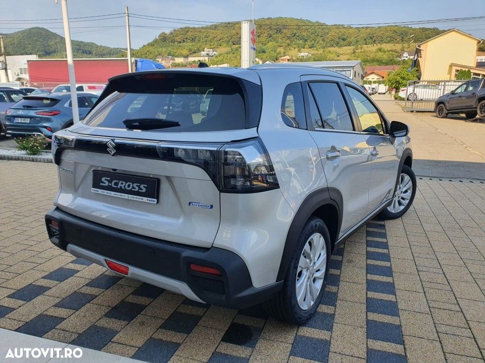 Suzuki S-Cross - 3