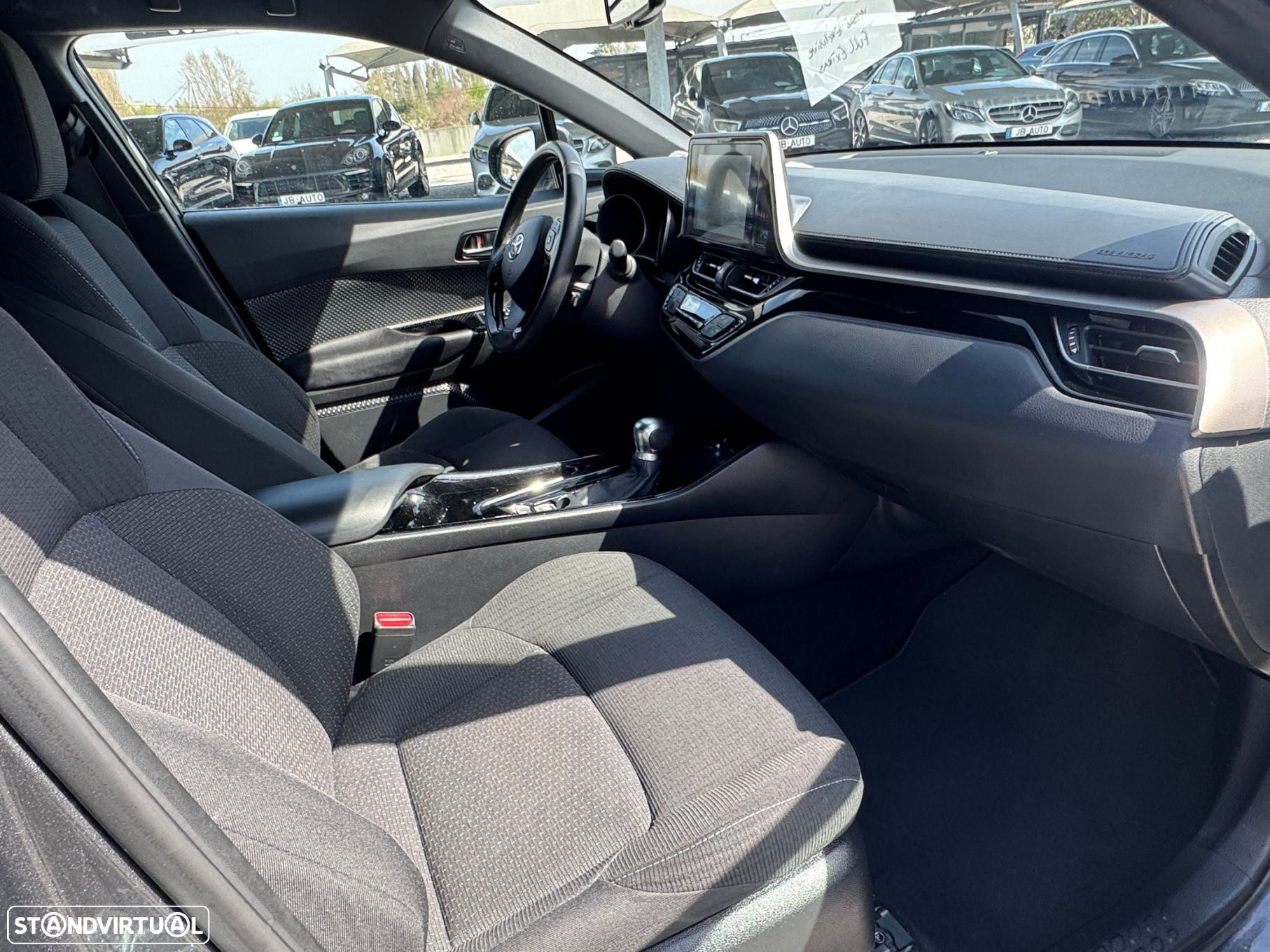 Toyota C-HR 1.8 Hybrid Exclusive - 10