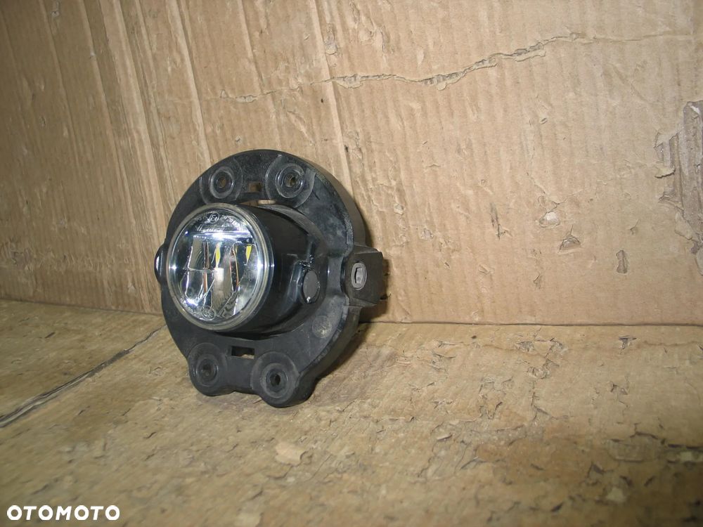 lampa halogen led dodge ram 5 V 15-24r. 68302775AA 68466268AC oryginal - 5