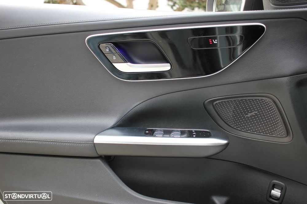 Mercedes-Benz C 300 d AMG Line - 10