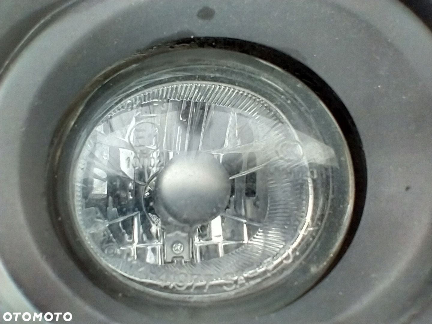 Halogen prawy z kratka oslona Mazda 6 GJ GH GHR4-50C11 - 3
