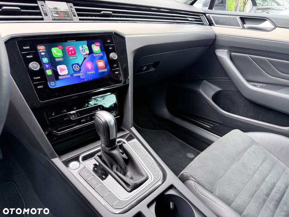 Volkswagen Passat Variant 2.0 TSI Elegance DSG - 10