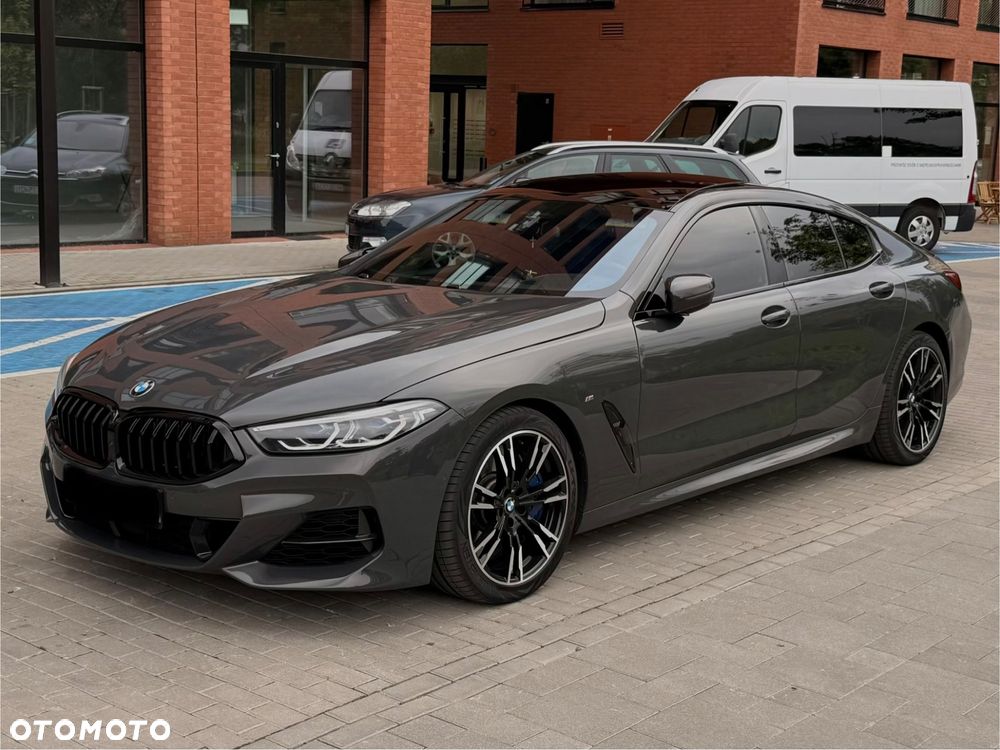 BMW Seria 8 - 1