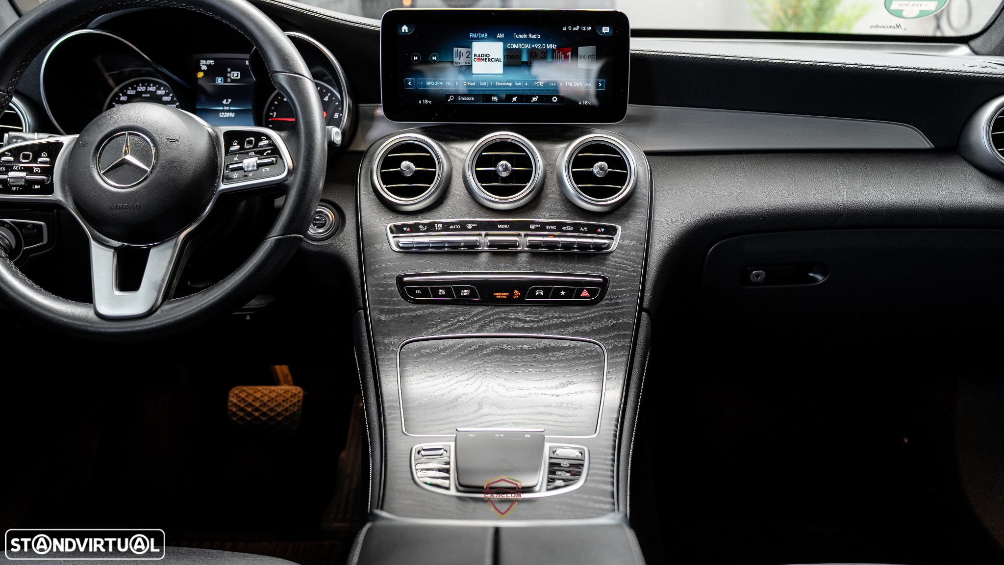 Mercedes-Benz GLC 200 Coupe d 4Matic 9G-TRONIC Exclusive - 23