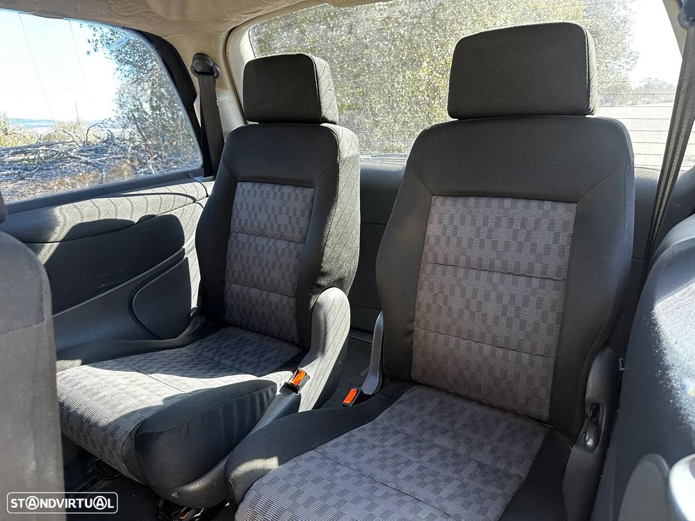 SEAT Alhambra 1.9 TDi Stylance - 15
