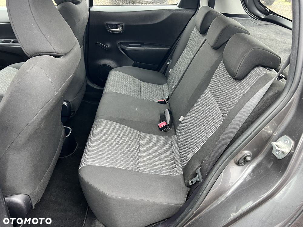 Toyota Yaris 1.33 VVT-i Comfort - 15
