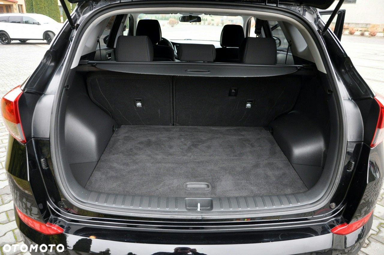Hyundai Tucson - 36