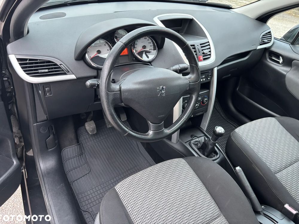 Peugeot 207 120 VTi Premium - 9