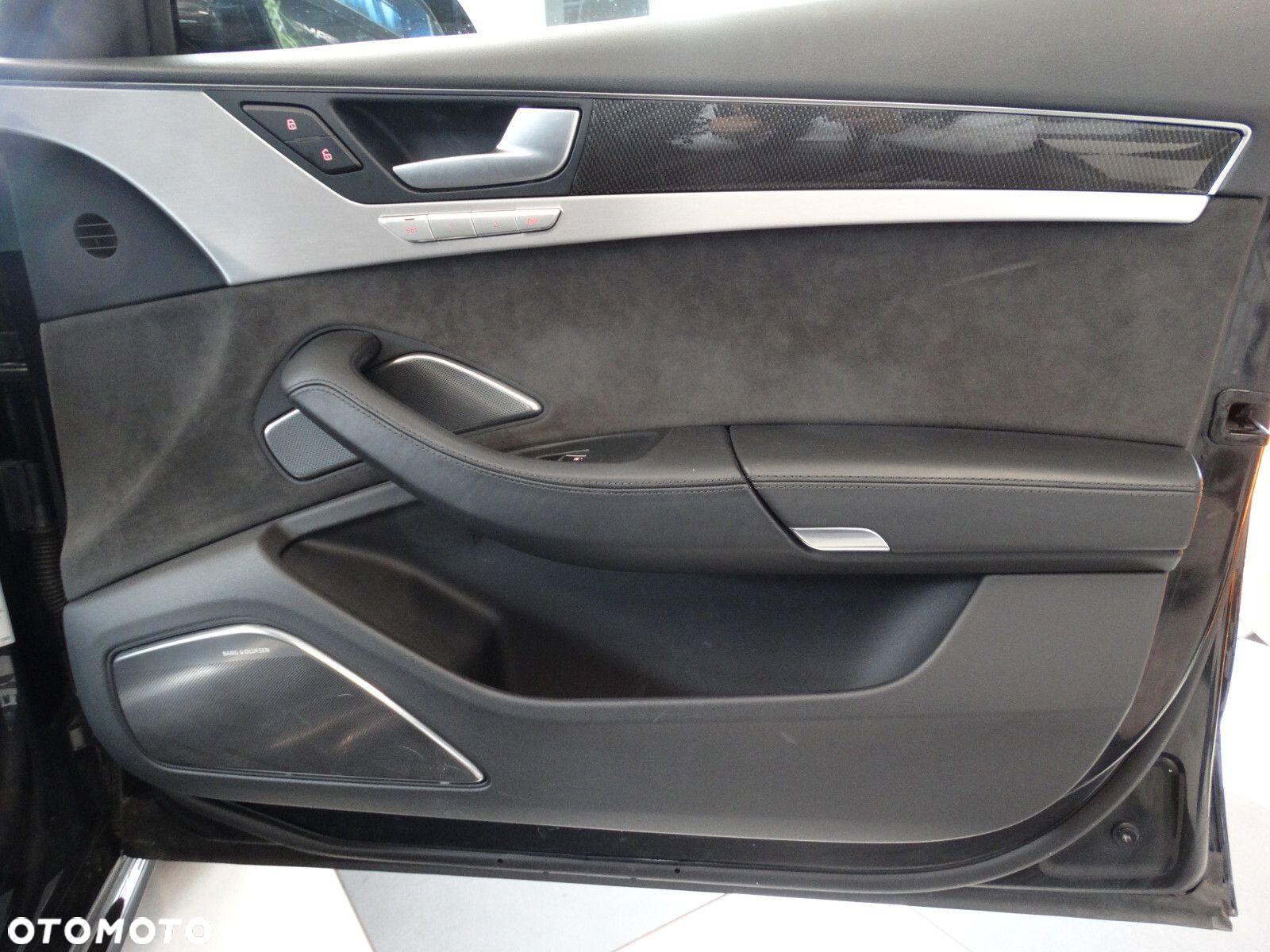 Audi S8 - 19