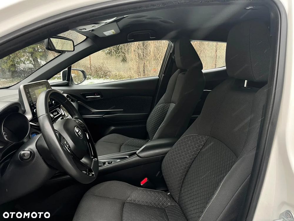 Toyota C-HR 1.8 Hybrid Dynamic - 12