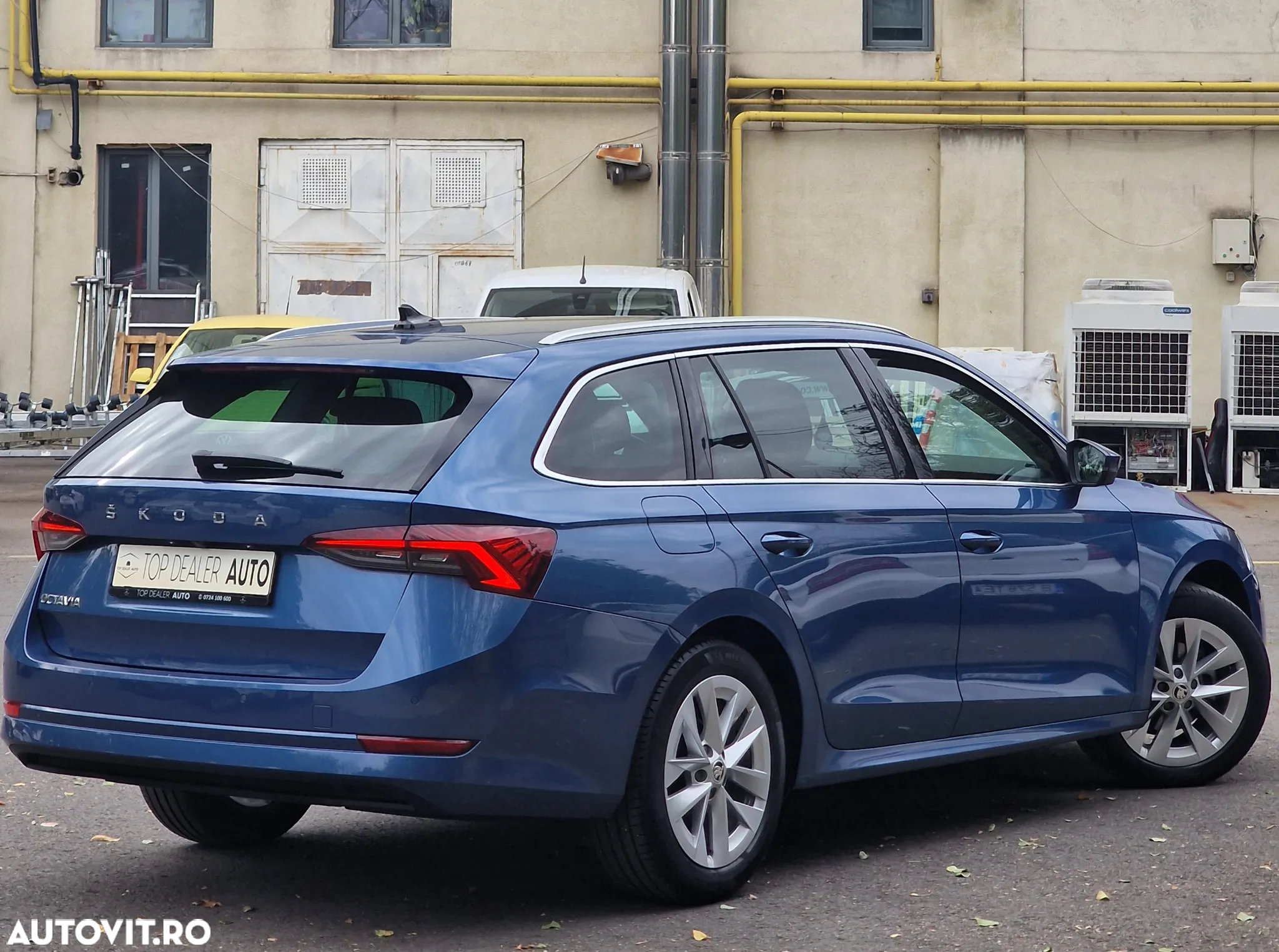 Skoda Octavia Combi 1.0 TSI First Edition - 4