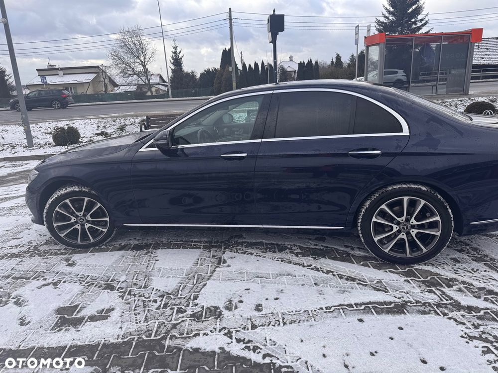 Mercedes-Benz Klasa E 220 d 4-Matic Business Edition 9G-TRONIC - 10