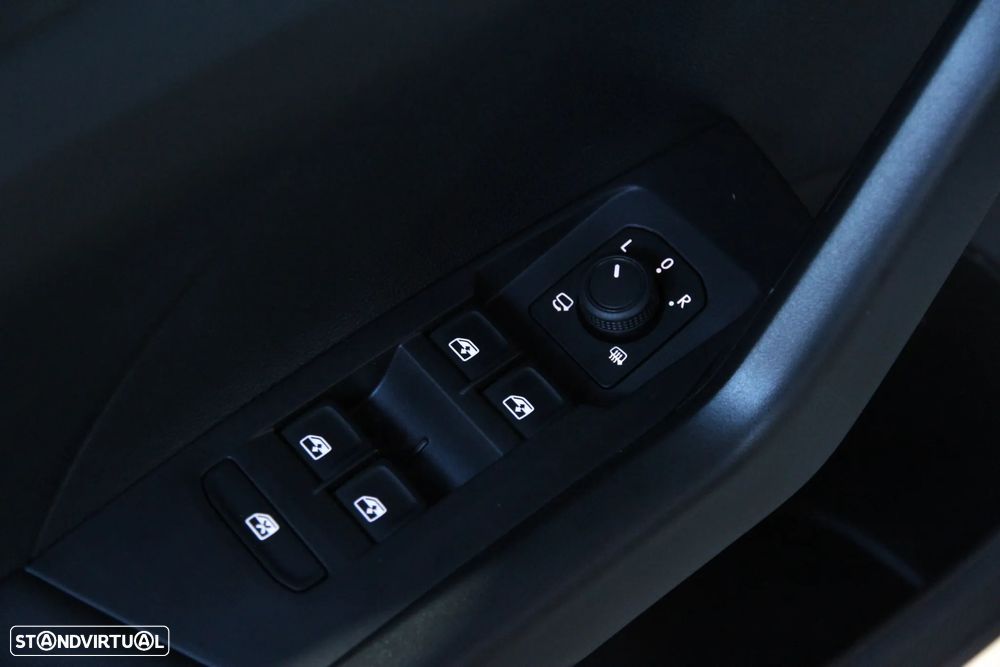 VW Taigo 1.0 TSI Urban DSG - 15