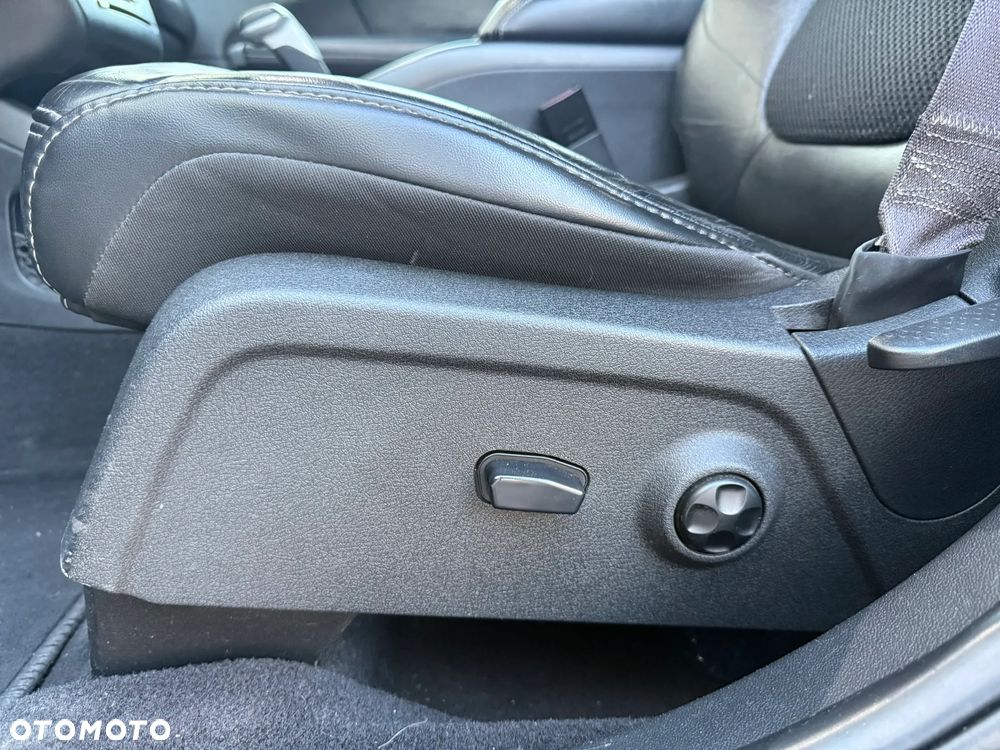 Fiat Freemont 2.0 Multijet Cross AWD - 17