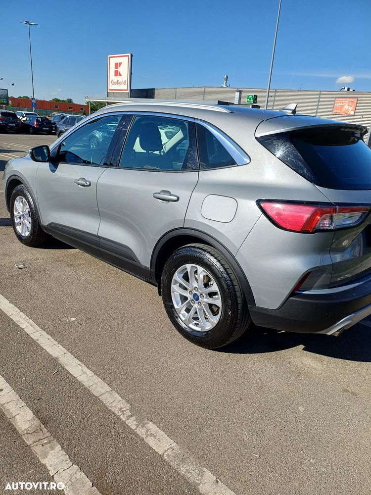 Ford Kuga 1.5 EcoBoost FWD Titanium - 3