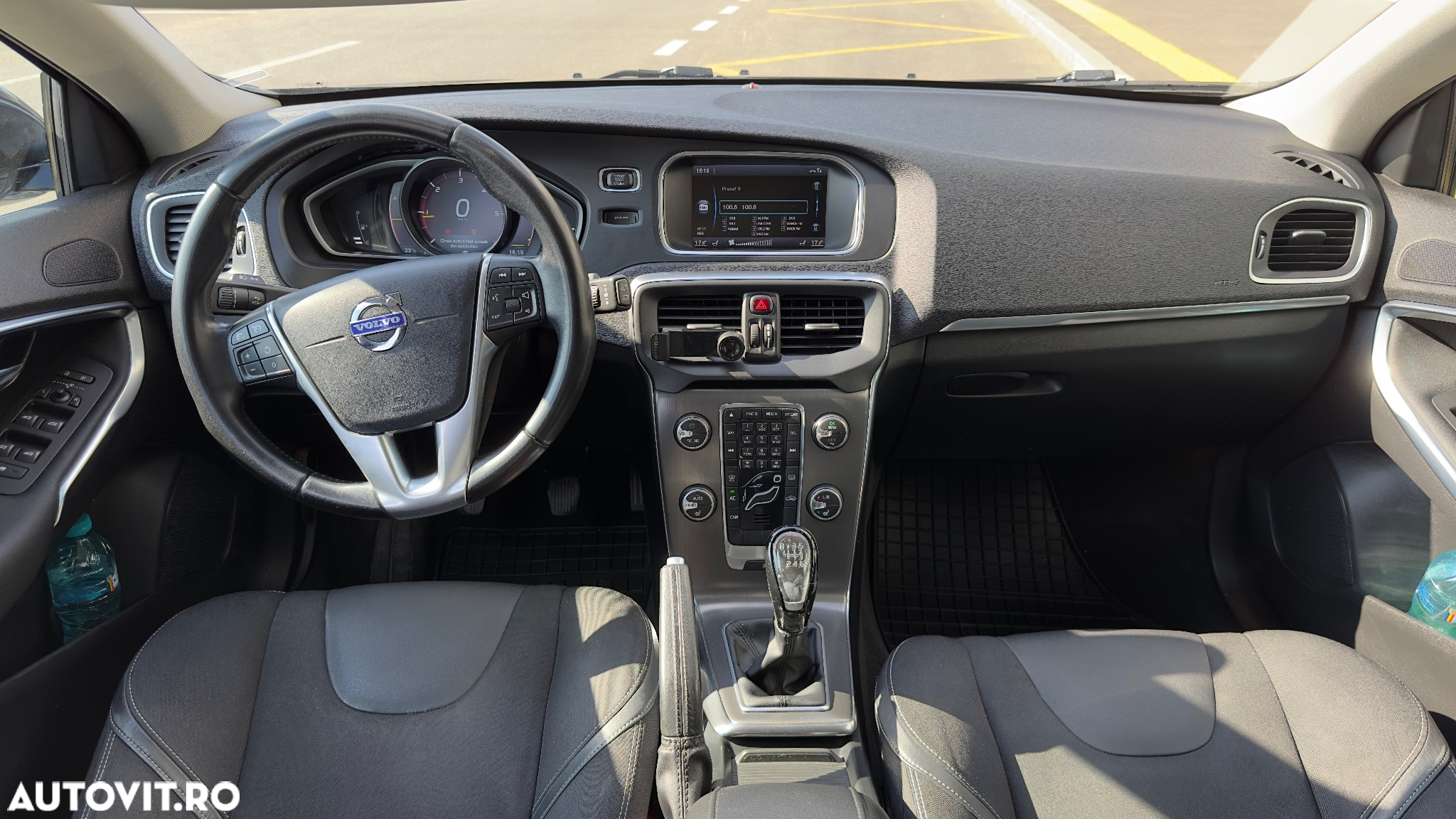 Volvo V40 D2 ECO Momentum - 6