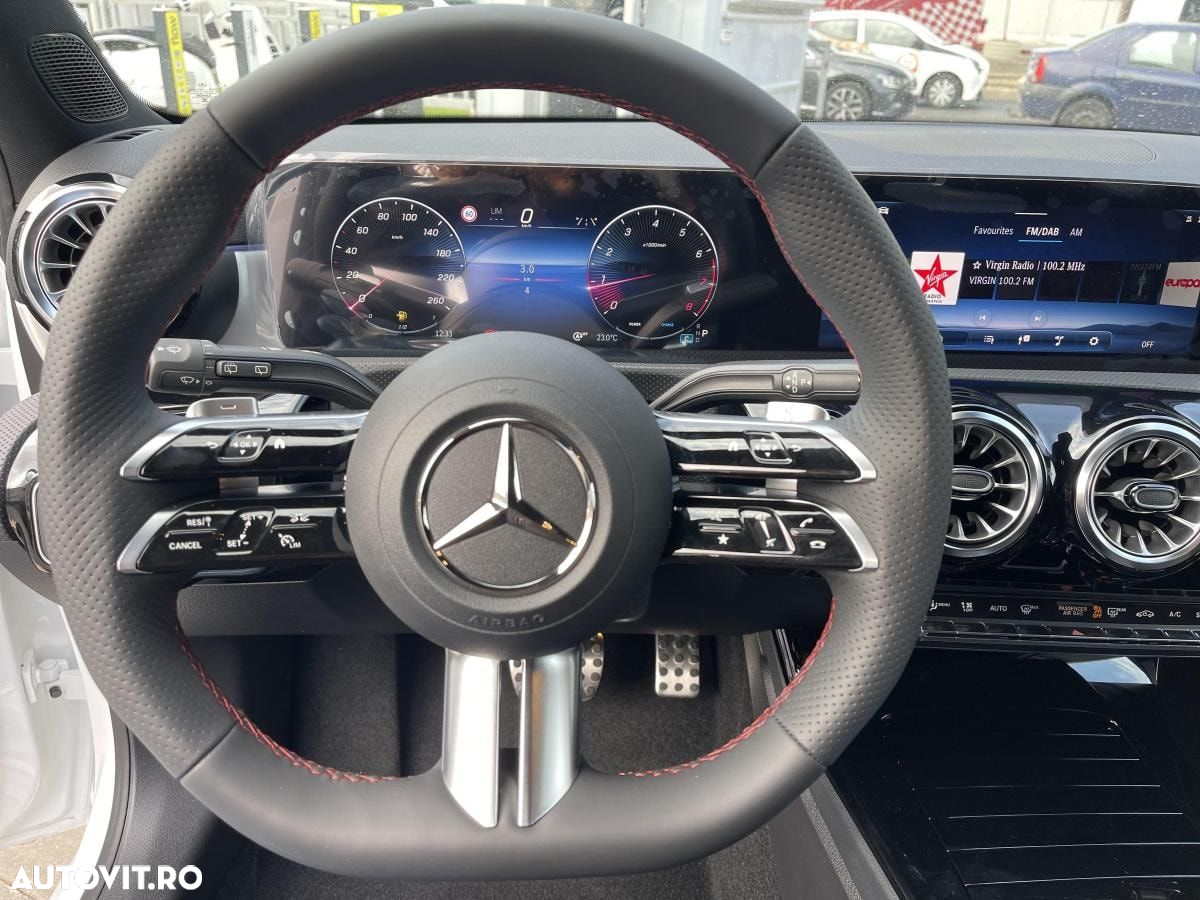 Mercedes-Benz A 200 MHEV 7G-DCT - 9
