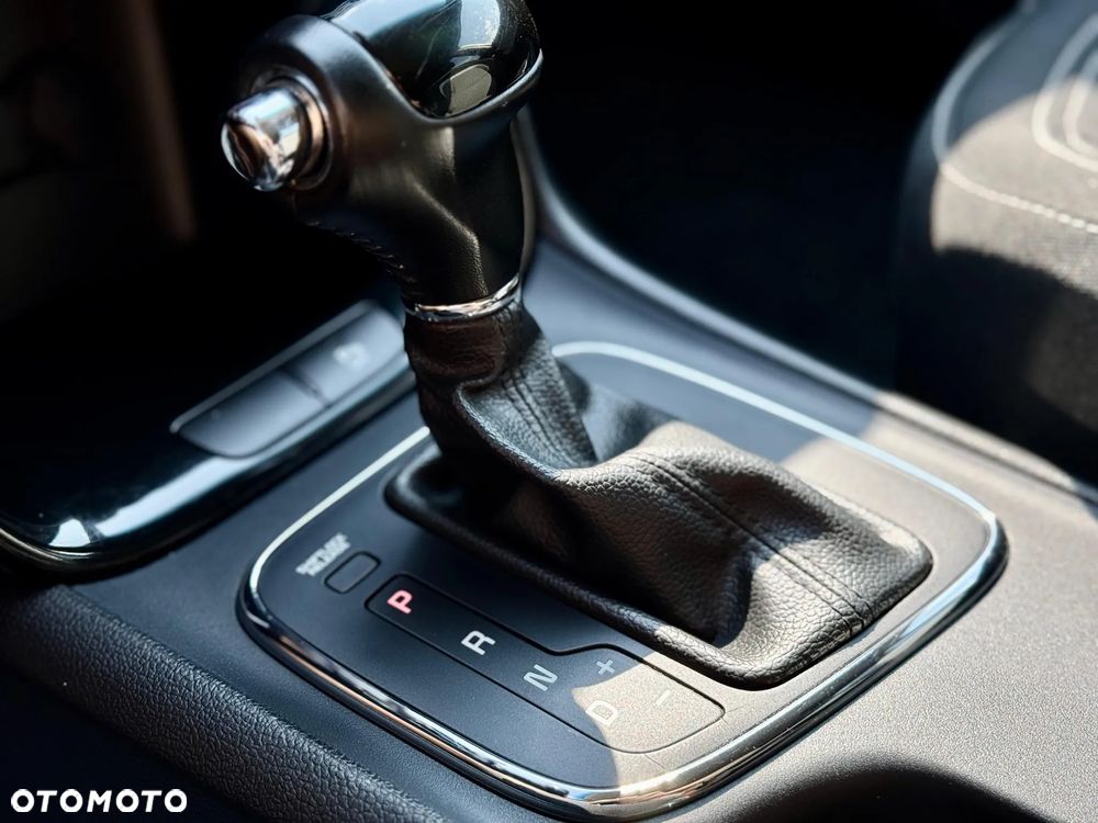 Kia Ceed 1.6 GDI DCT Platinum Edition - 19