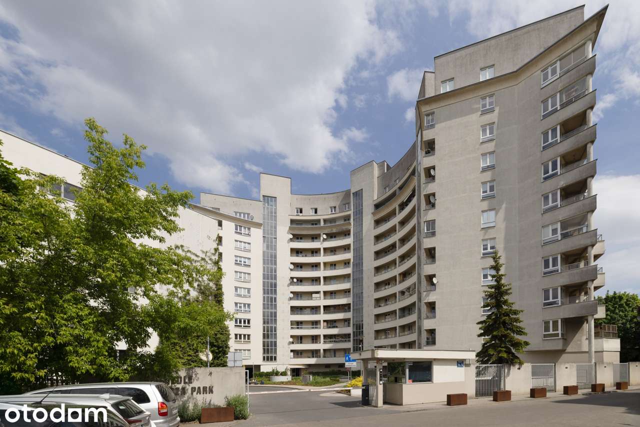 Mieszkanie z wydzieloną sypialnią i garderobą - osiedle Woronicza Park