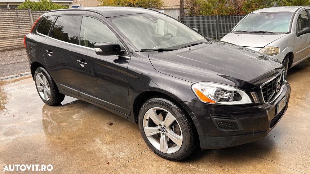 Volvo XC 60 D3 Aut. Summum - 3