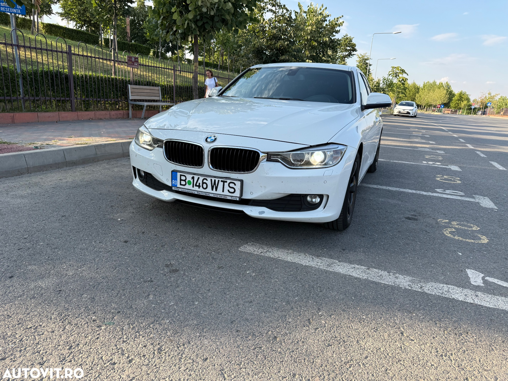 BMW Seria 3 - 12