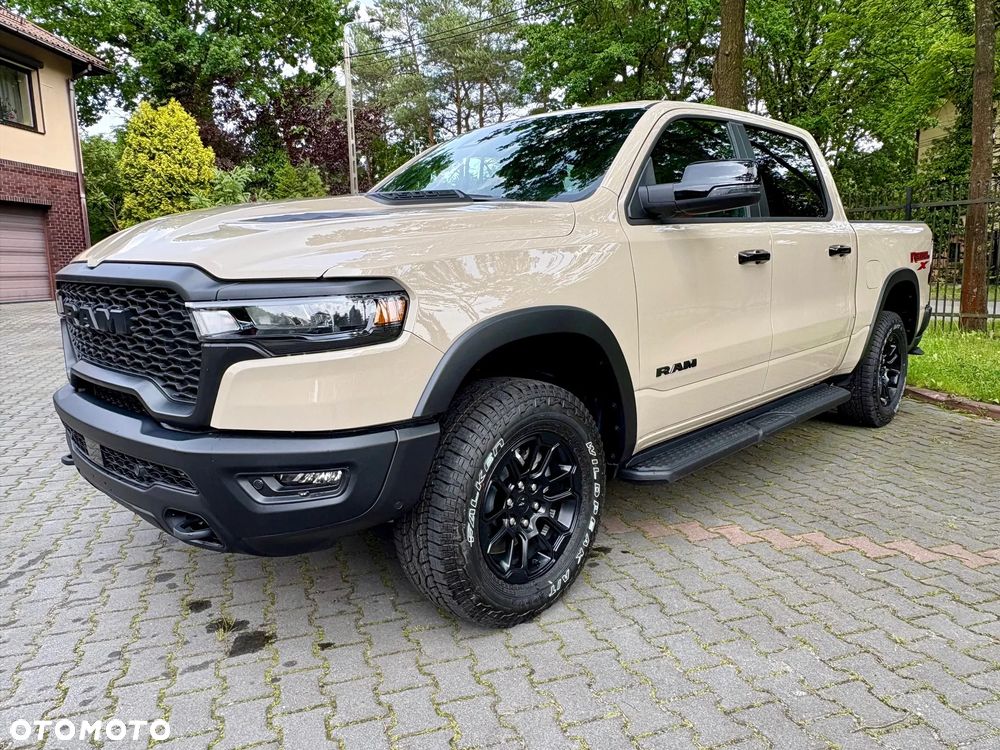 RAM 1500 - 1