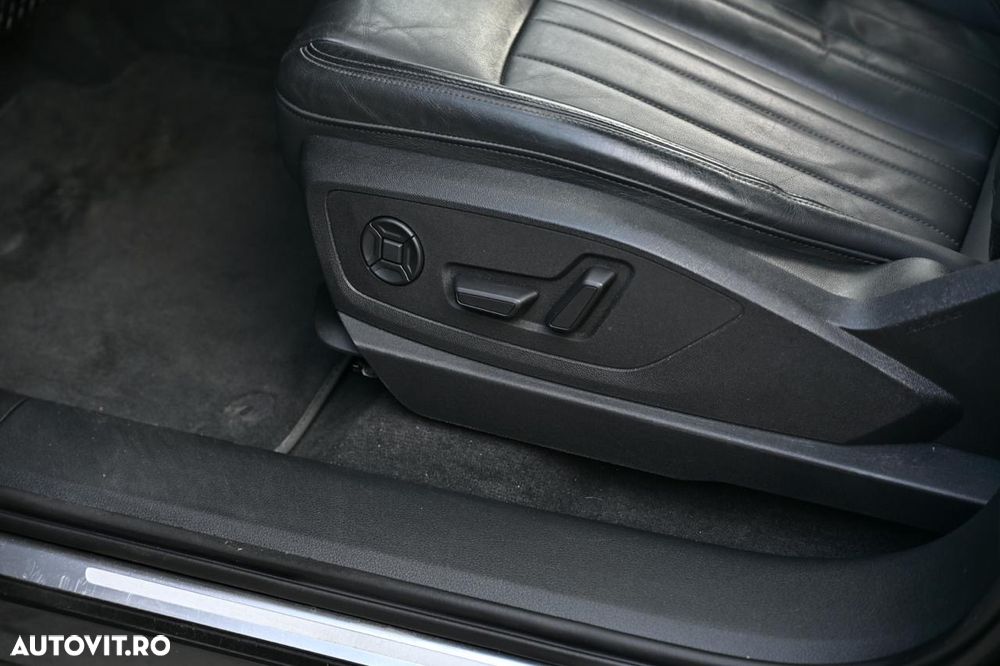 Audi e-tron 55 quattro - 15