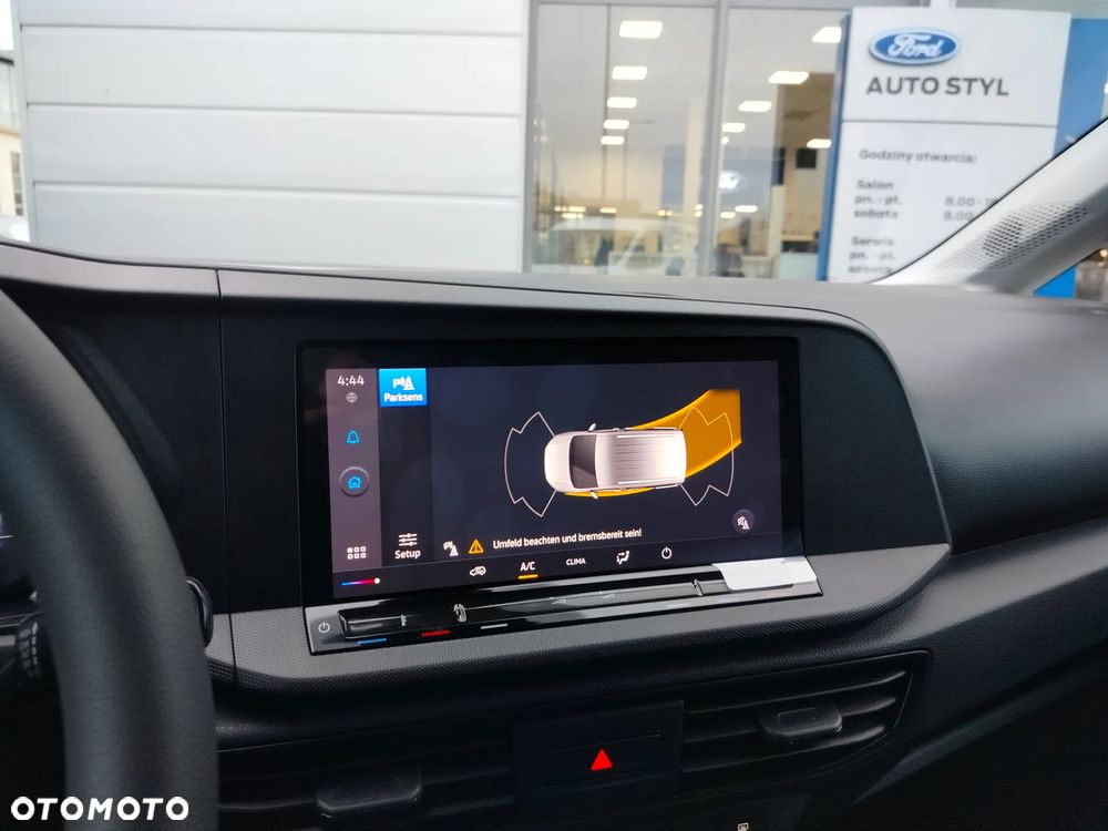 Ford Transit Connect - 13