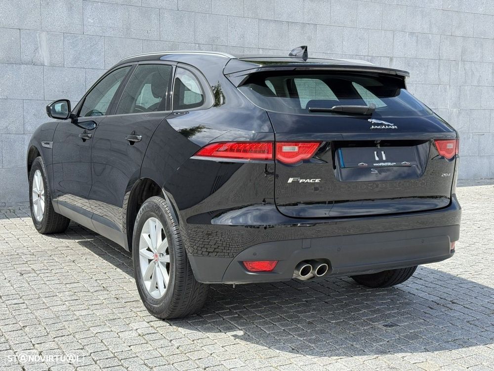 Jaguar F-Pace 2.0 i4D Pure - 6