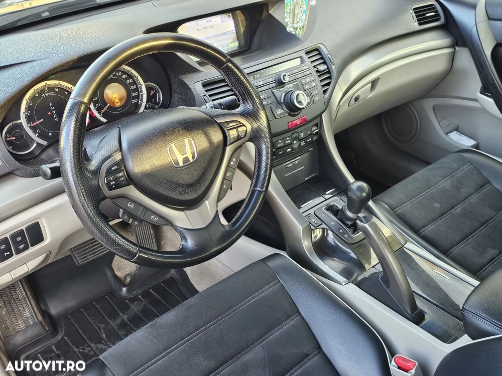 Honda Accord 2.4i Aut Executive - 10
