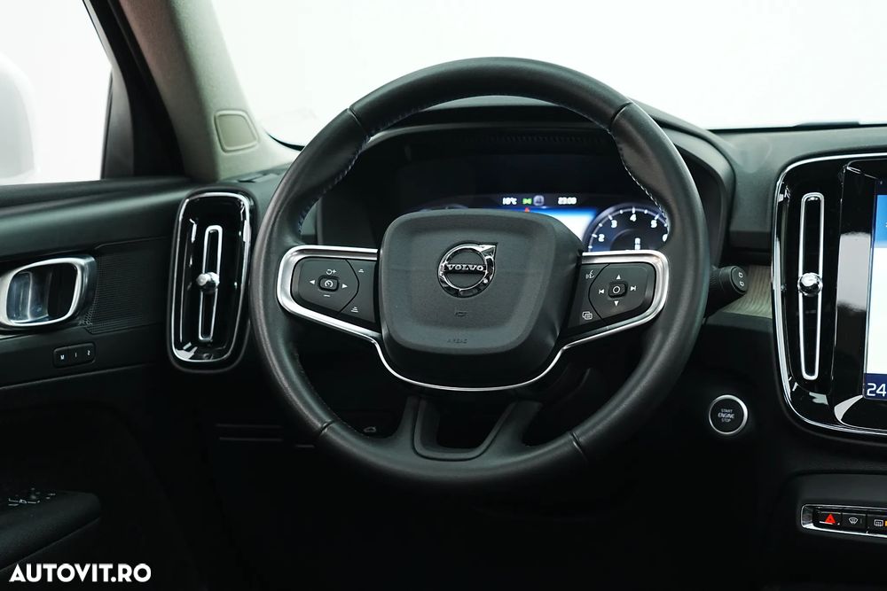 Volvo XC 40 T3 Geartronic Inscription - 18