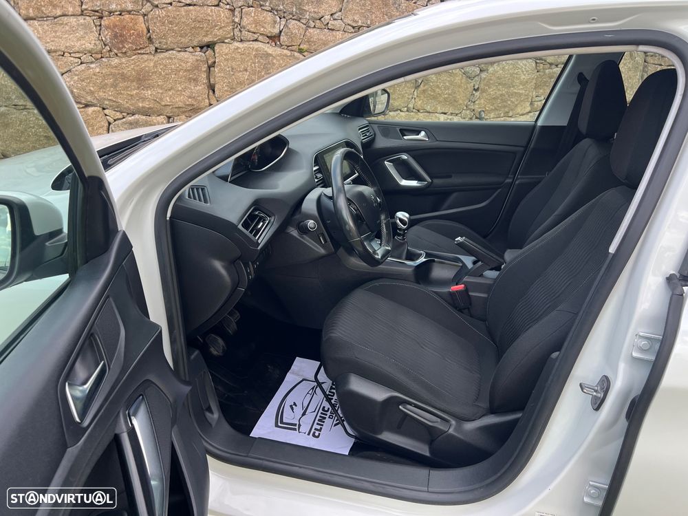 Peugeot 308 1.6 BlueHDi Allure J17 - 7