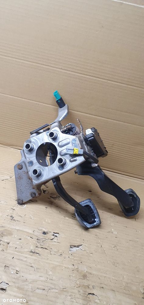 Pedały pedał sprzęgła hamulca Peugeot 3008 - 5