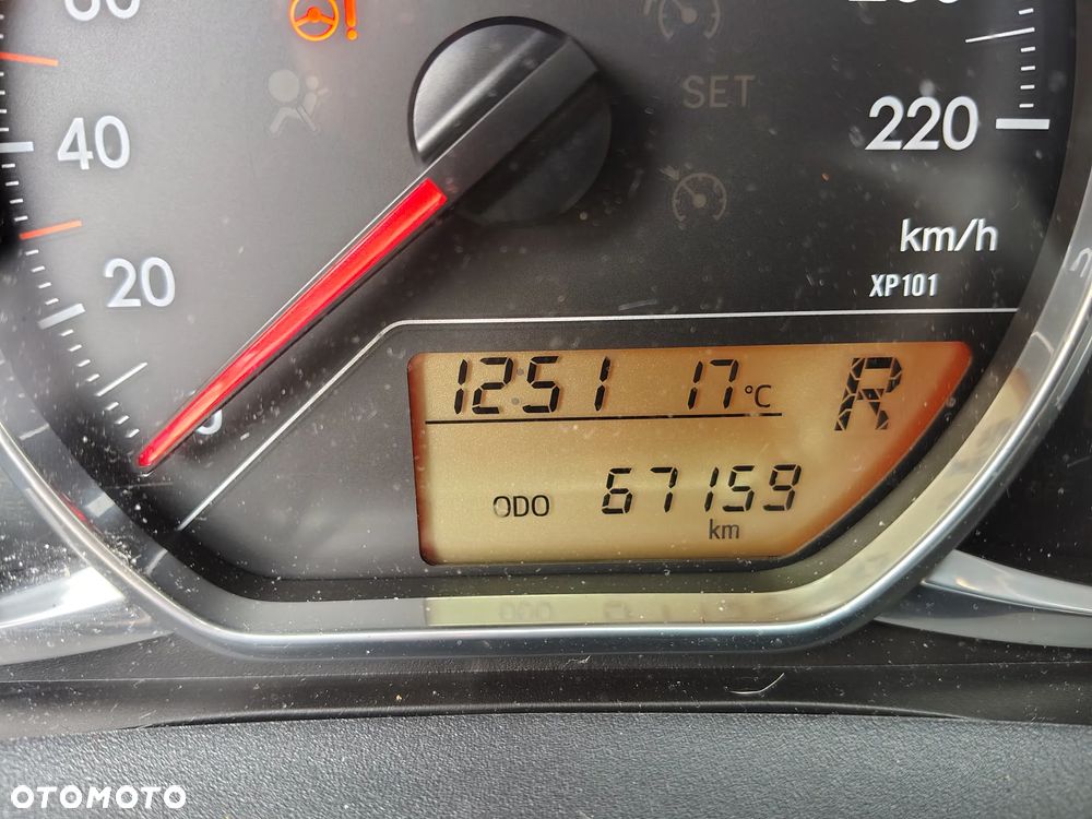 Toyota Yaris 1.33 Selection Platinum MS - 13