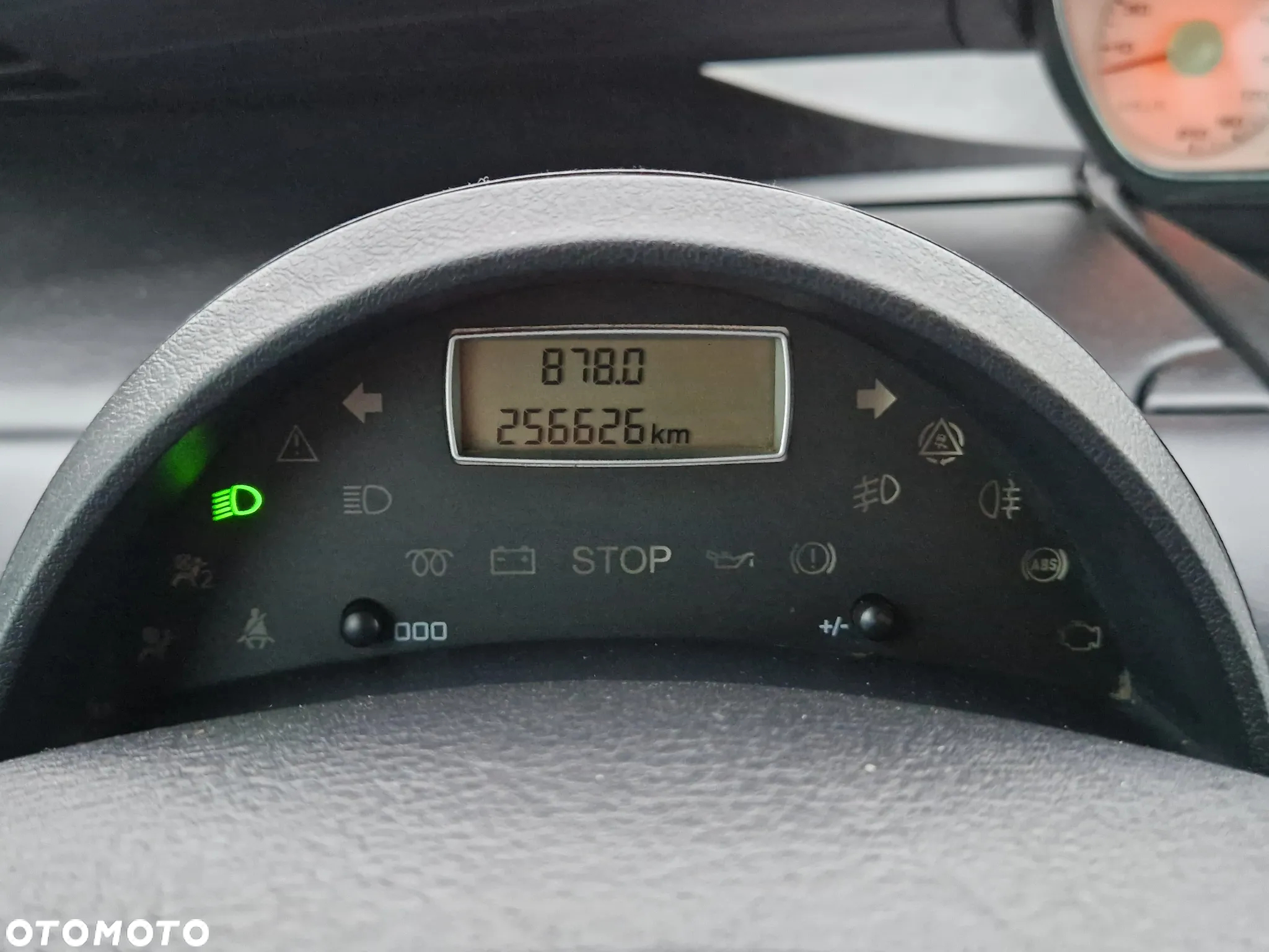 Peugeot 807 HDi 135 Family - 14