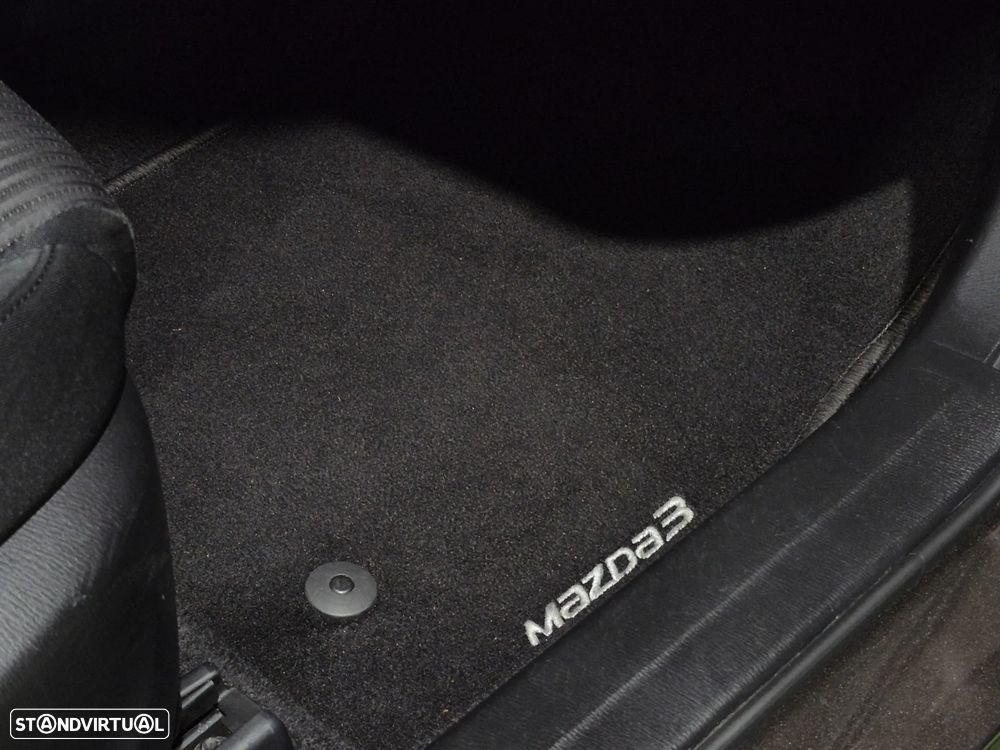 Mazda 3 Hatchback M3 1.5 Sky-G Evolve HS i-Ac.Navi - 30