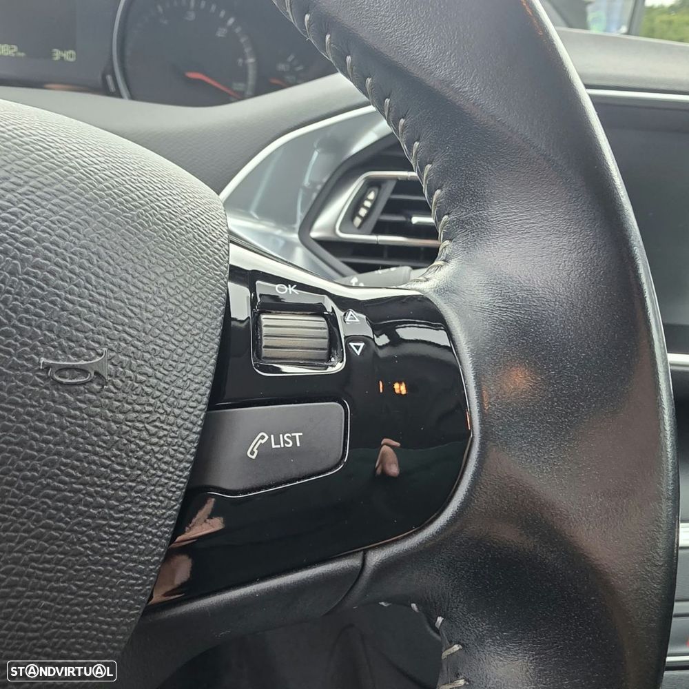 Peugeot 308 1.6 BlueHDi Style - 20
