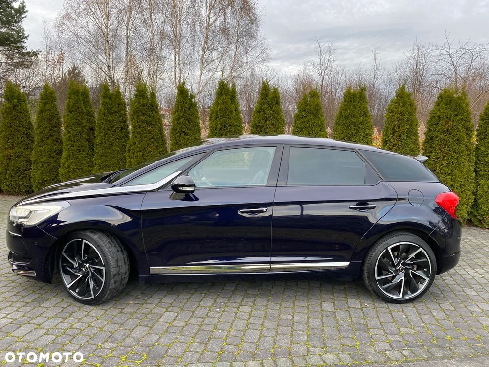 DS Automobiles DS 5 - 11