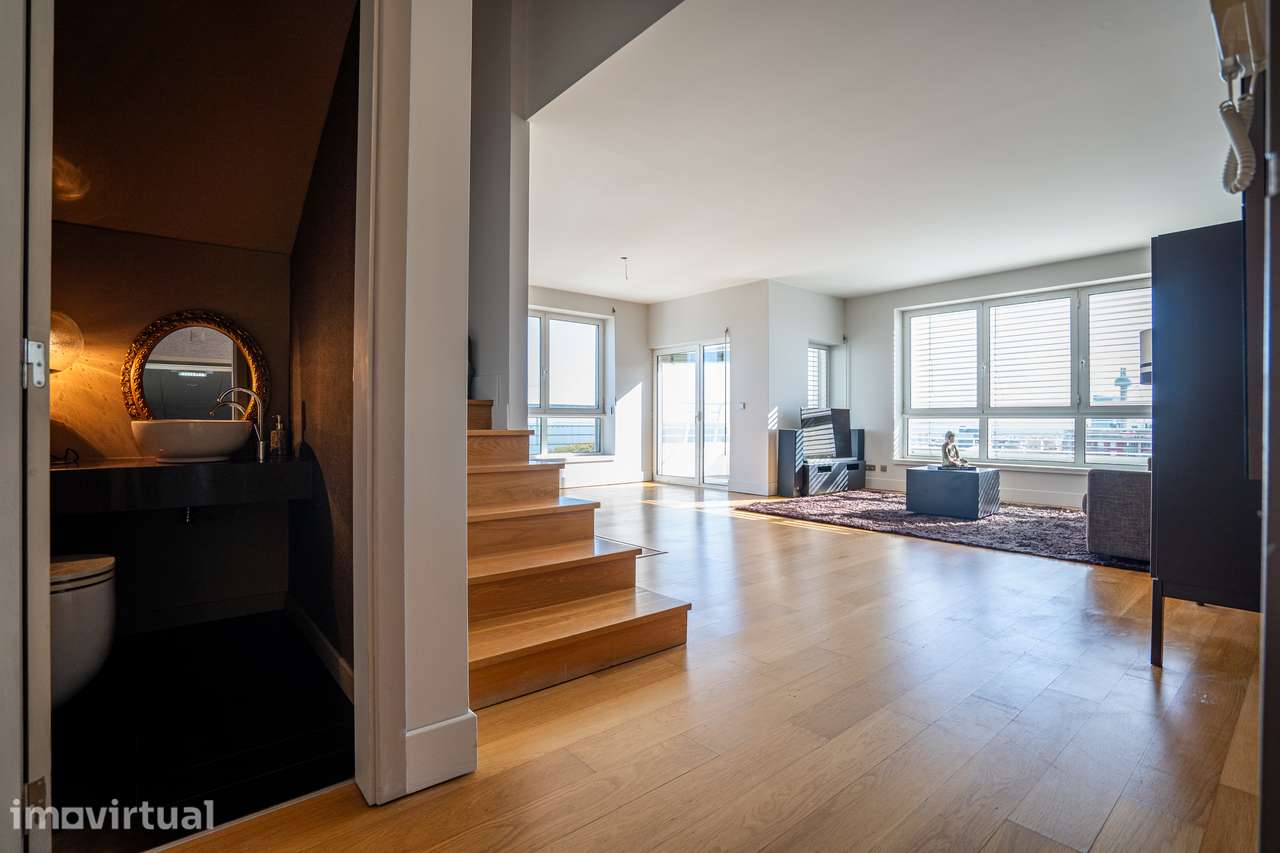 Duplex à venda no Passeio do Levante, Parque das Nações - Lisboa - Grande imagem: 2/33